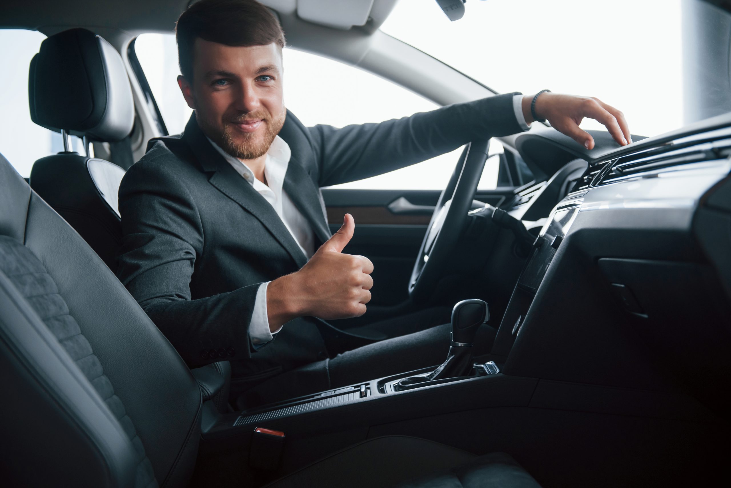 Noleggio Auto, Cliente Soddisfatto di Minotourent.it - Transfer Stazioni e Aereoporto Navetta Brindisi Lecce Otranto Castro Maglie Galatina Santa Maria di Leuca Santa Cesarea Gallipoli Ugento Torre San Giovanni